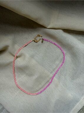 Delicate Pink Gradient Beaded Necklace - Gold Clasp